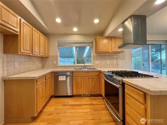 Property photo for 7600 52nd Avenue W #47, Lakewood photo 5