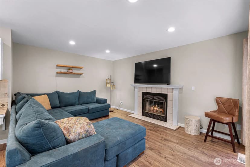 Property photo for 6204 Parkland Way, Ferndale photo 16