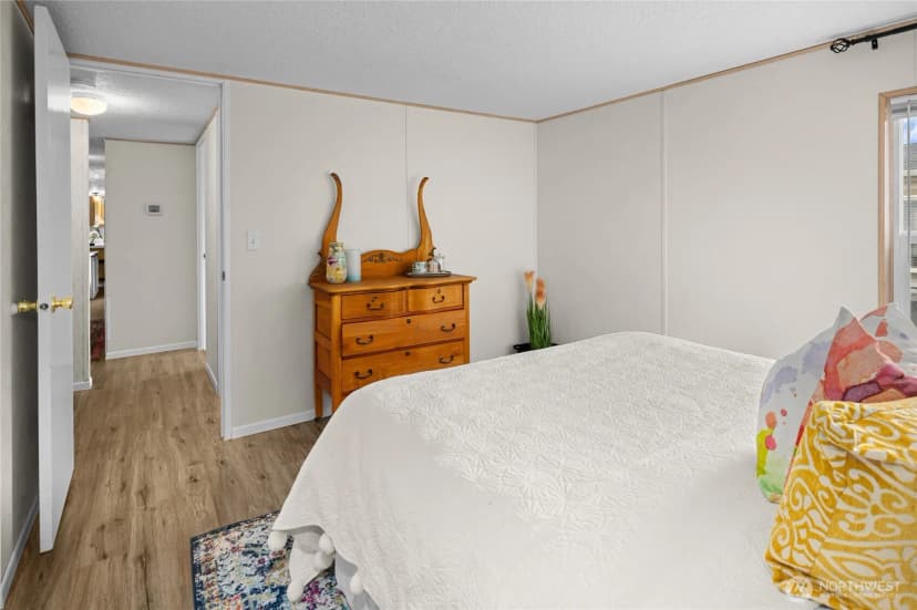 Property photo for 670 Sw Section Avenue, Quincy photo 36