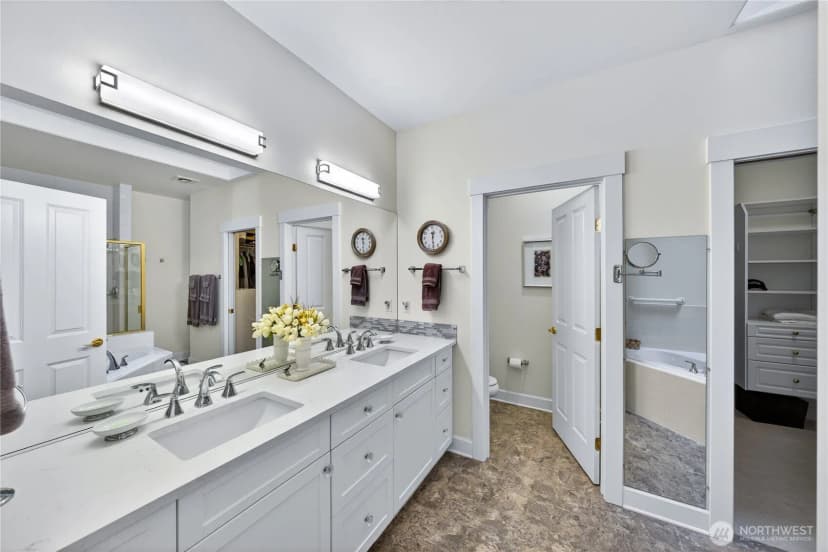 Property photo for 2016 Cascade Street, Anacortes photo 31