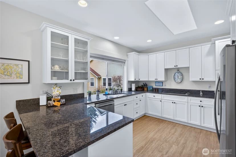 Property photo for 2016 Cascade Street, Anacortes photo 7