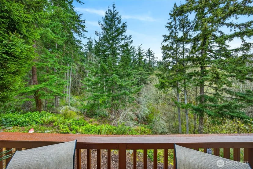 Property photo for 2016 Cascade Street, Anacortes photo 37
