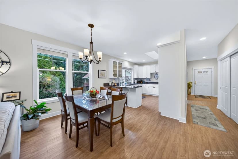 Property photo for 2016 Cascade Street, Anacortes photo 11