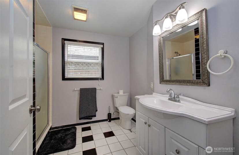 Property photo for 616 N 4th Avenue, Kelso photo 10