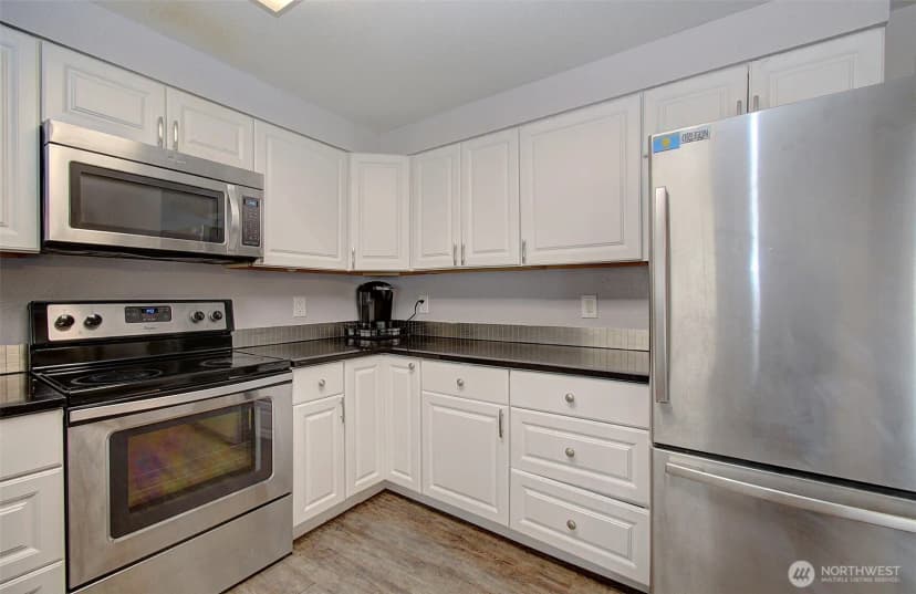 Property photo for 616 N 4th Avenue, Kelso photo 6