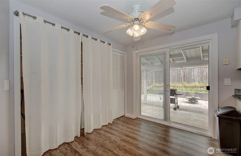 Property photo for 616 N 4th Avenue, Kelso photo 9
