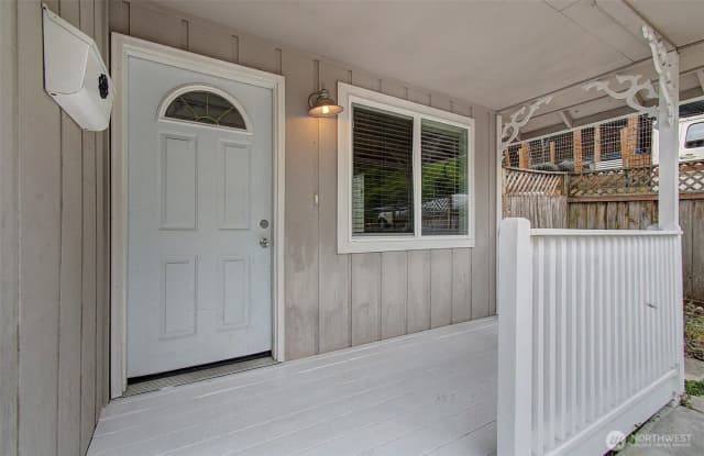 Property photo for 616 N 4th Avenue, Kelso photo 2