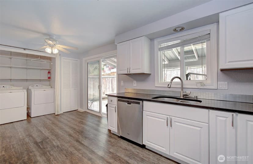Property photo for 616 N 4th Avenue, Kelso photo 8
