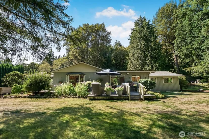 Property photo for 13312 230th Avenue Se, Issaquah photo 31