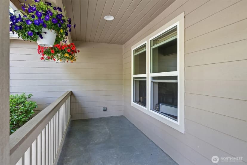 Property photo for 8992 Denise Place Ne, Bremerton photo 29