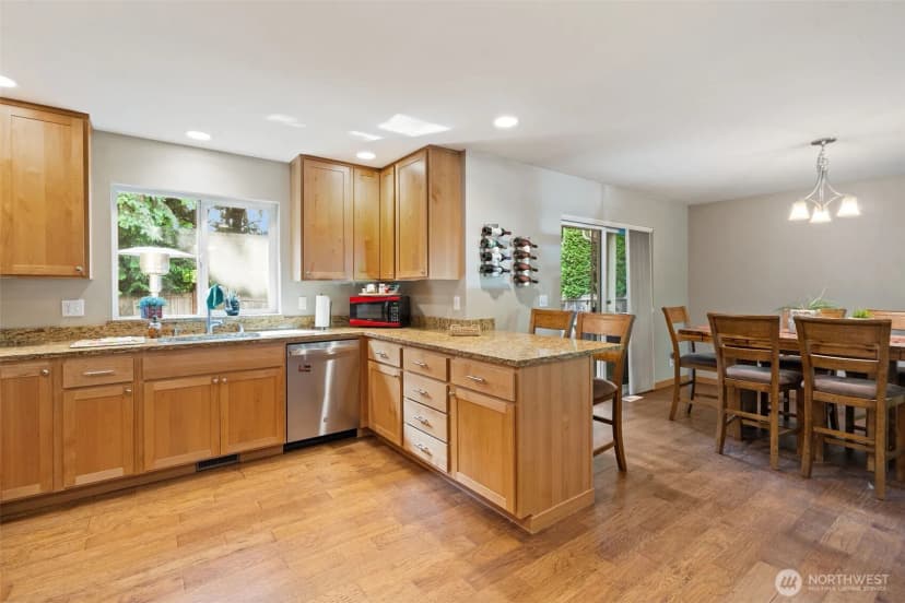 Property photo for 8992 Denise Place Ne, Bremerton photo 10