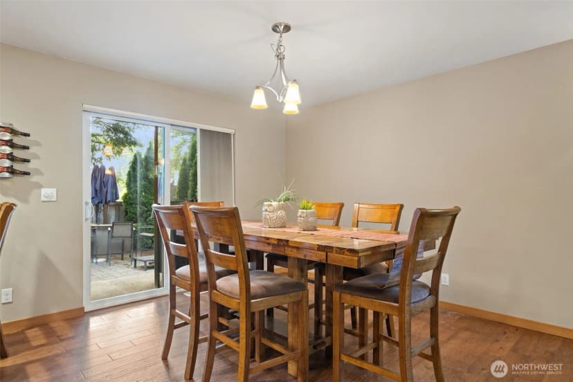 Property photo for 8992 Denise Place Ne, Bremerton photo 7