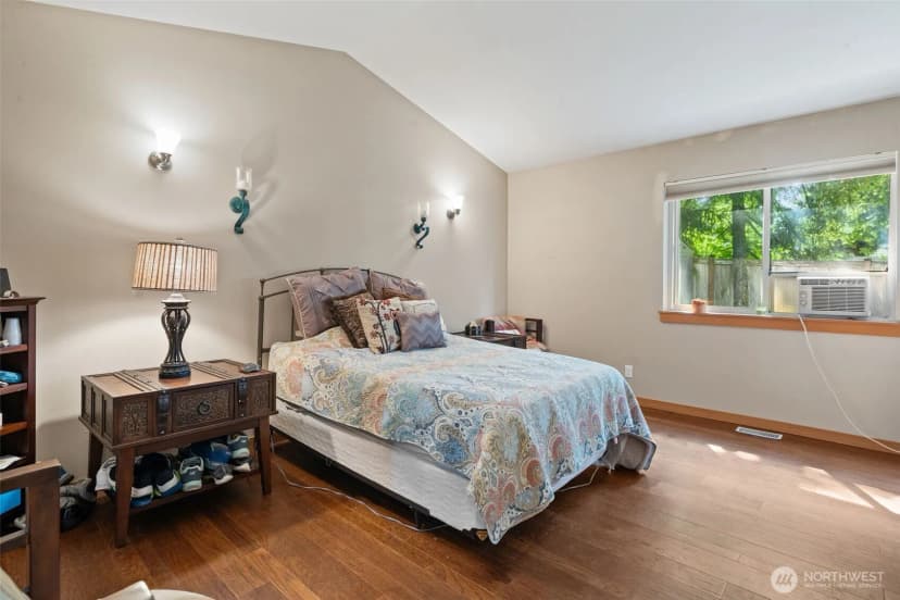 Property photo for 8992 Denise Place Ne, Bremerton photo 17