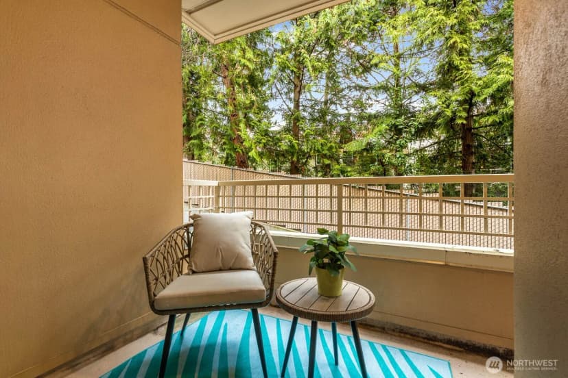 Property photo for 7600 Se 29th St #311, Mercer Island photo 6
