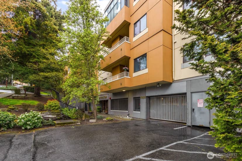 Property photo for 7600 Se 29th St #311, Mercer Island photo 20