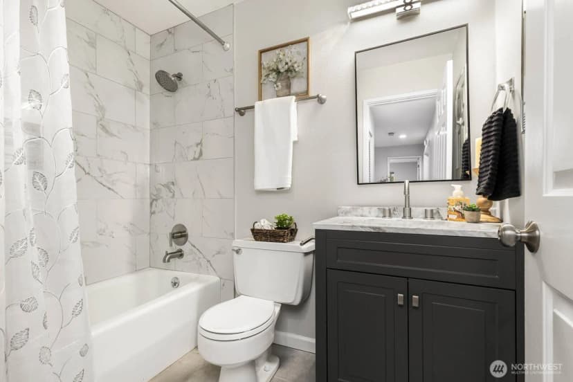 Property photo for 7600 Se 29th St #311, Mercer Island photo 16