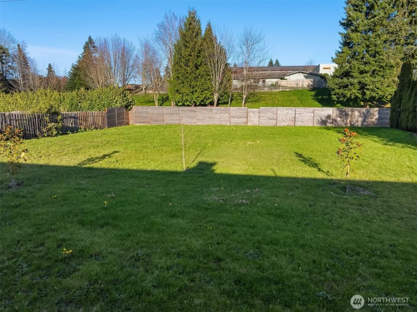 Property photo for 2032 123rd Avenue Se, Bellevue photo 30