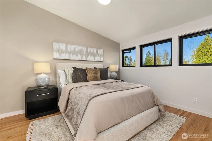 Property photo for 2032 123rd Avenue Se, Bellevue photo 15