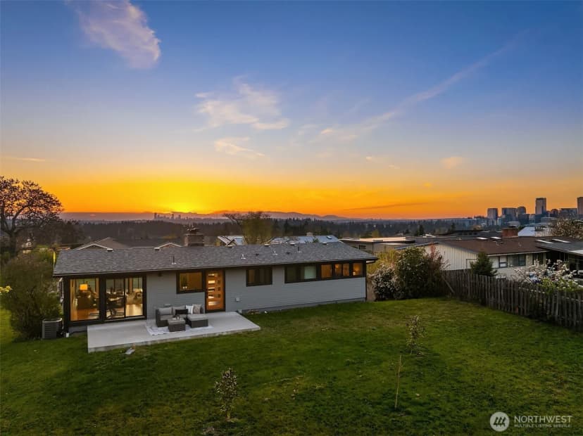 Property photo for 2032 123rd Avenue Se, Bellevue photo 31