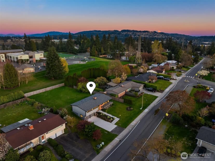 Property photo for 2032 123rd Avenue Se, Bellevue photo 36
