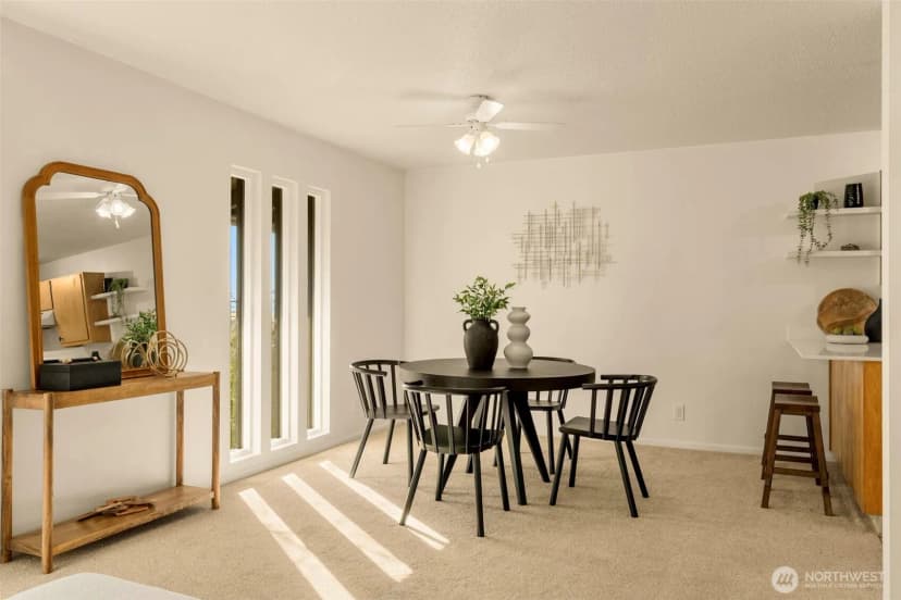Property photo for 1425 S Puget Drive #i5, Renton photo 9