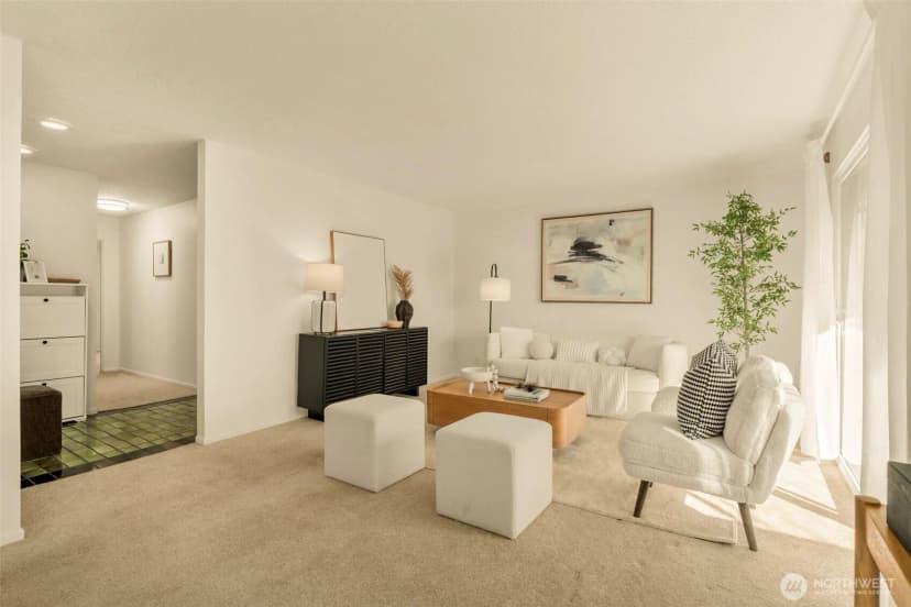 Property photo for 1425 S Puget Drive #i5, Renton photo 5