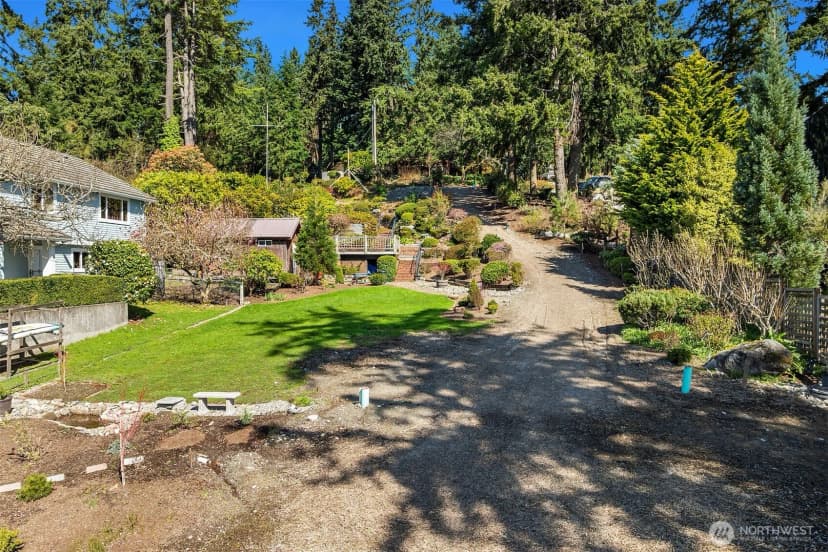 Property photo for 7615 Ne Champagne Point Place, Kirkland photo 15