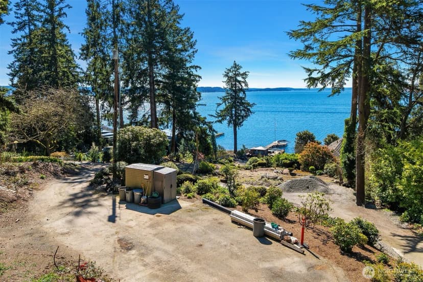 Property photo for 7615 Ne Champagne Point Place, Kirkland photo 16