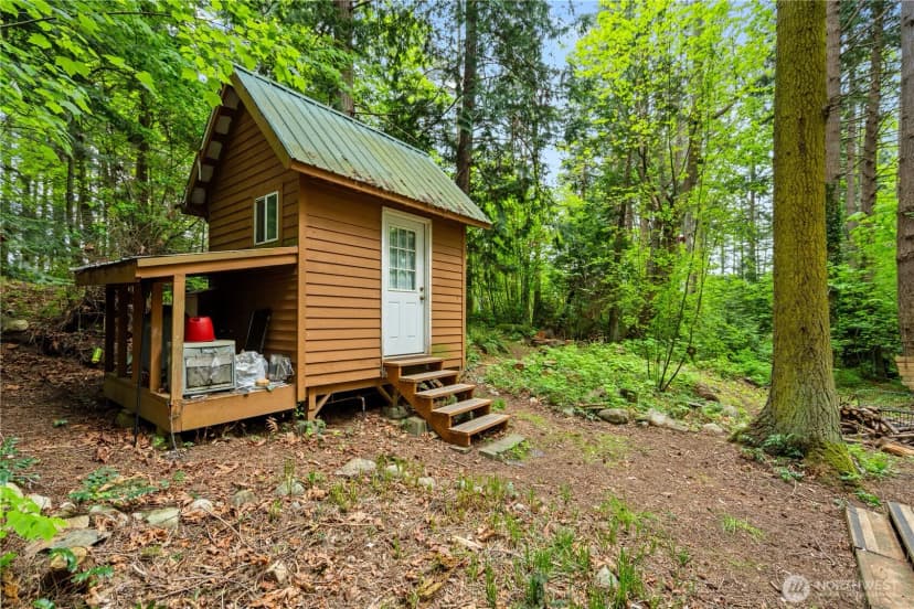 Property photo for 89 Eliza Island, Bellingham photo 21