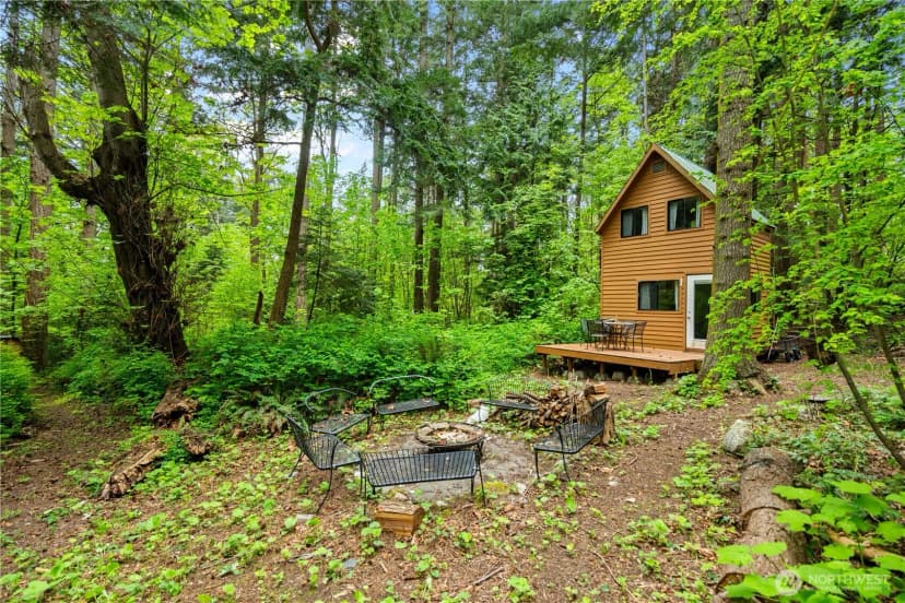 Property photo for 89 Eliza Island, Bellingham photo 17