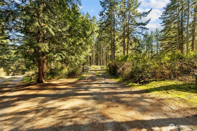 Property photo for 19108 2nd Street Nw, Lakebay photo 31