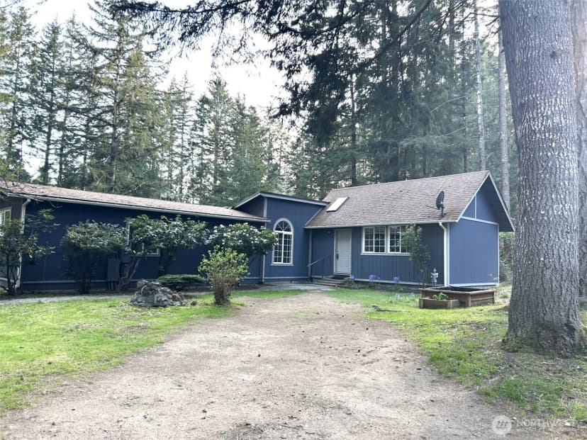 Property photo for 19108 2nd Street Nw, Lakebay