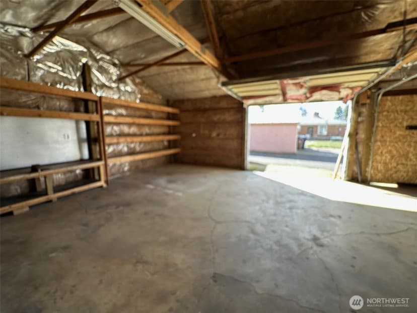 Property photo for 4811 N Lincoln Street, Spokane photo 23