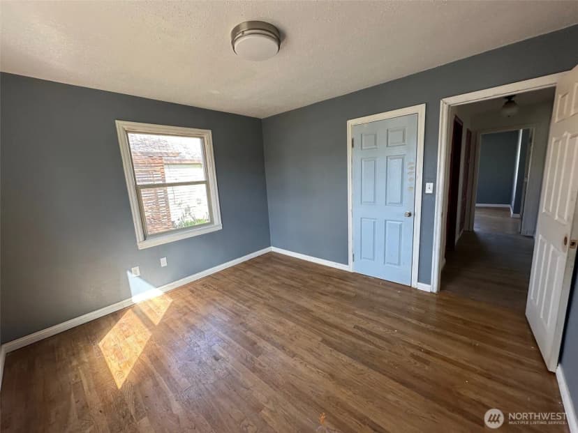 Property photo for 4811 N Lincoln Street, Spokane photo 14