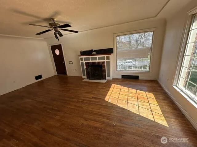 Property photo for 4811 N Lincoln Street, Spokane photo 7