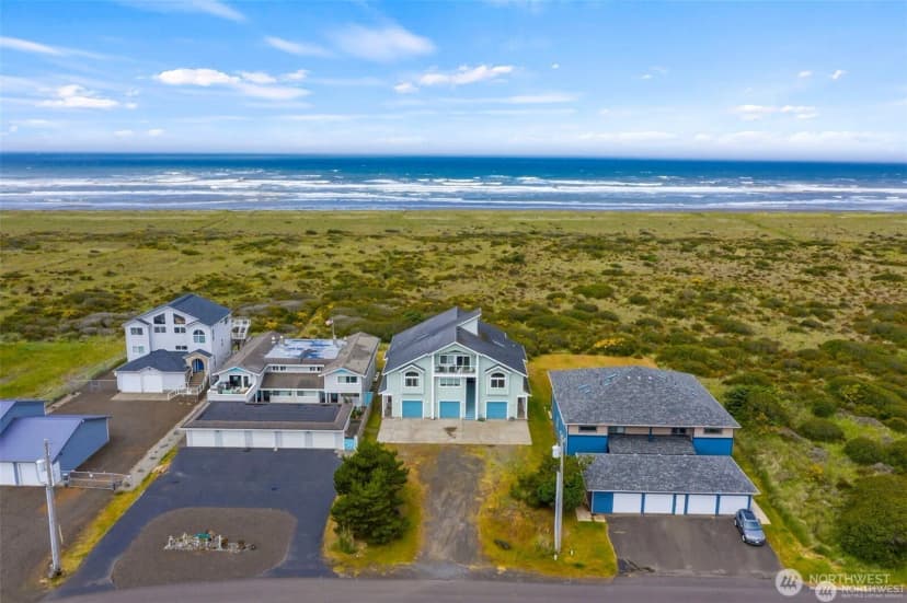 Property photo for 1029 S Sand Dune Avenue Sw, Ocean Shores photo 3