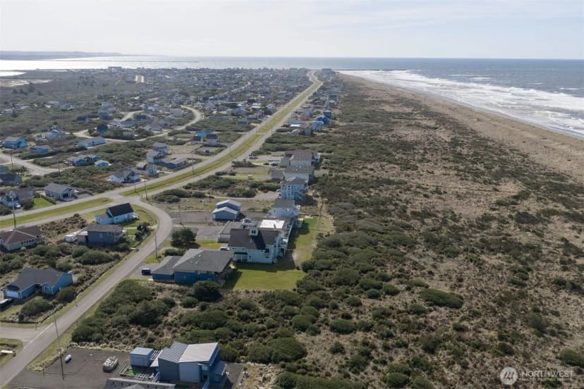 Property photo for 1029 S Sand Dune Avenue Sw, Ocean Shores photo 36