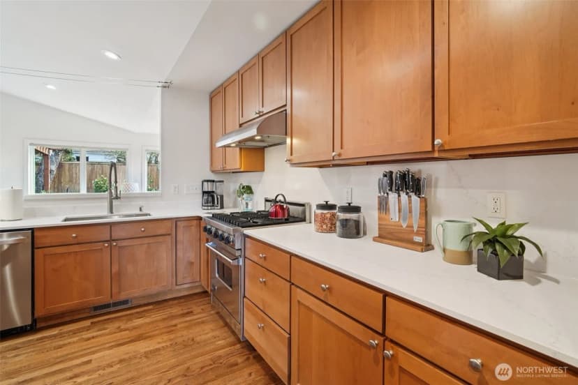 Property photo for 1017 N 31st Street, Renton photo 8