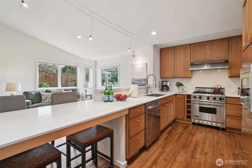 Property photo for 1017 N 31st Street, Renton photo 6