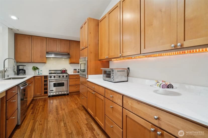 Property photo for 1017 N 31st Street, Renton photo 7