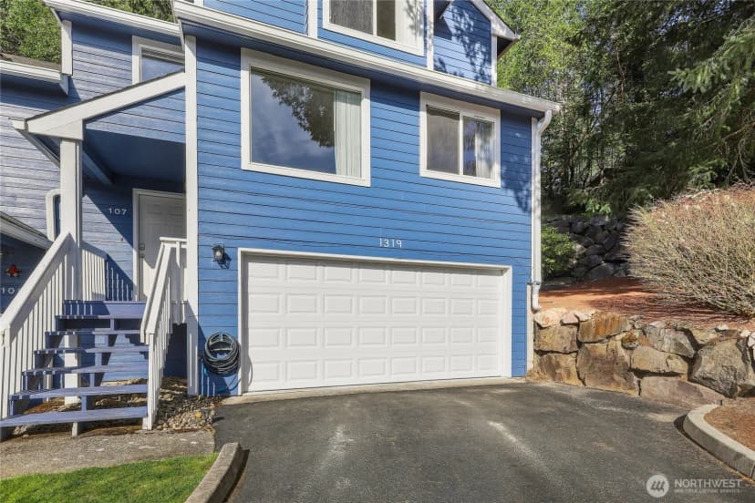 Property photo for 1319 Nw Slate Lane #107, Silverdale photo 2