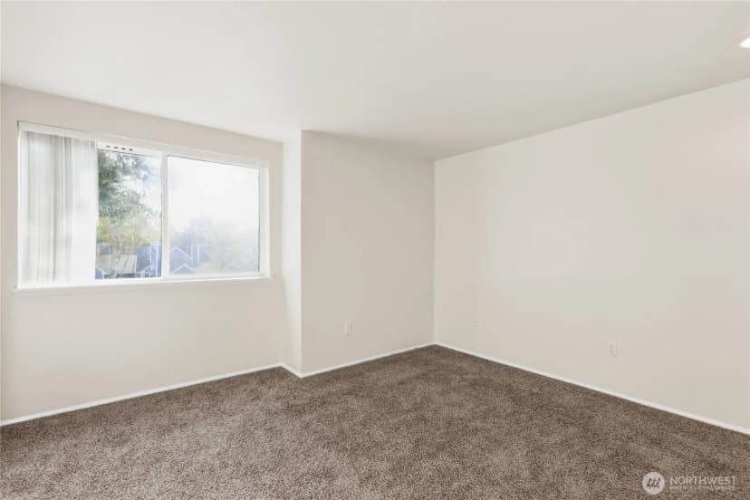 Property photo for 1319 Nw Slate Lane #107, Silverdale photo 15