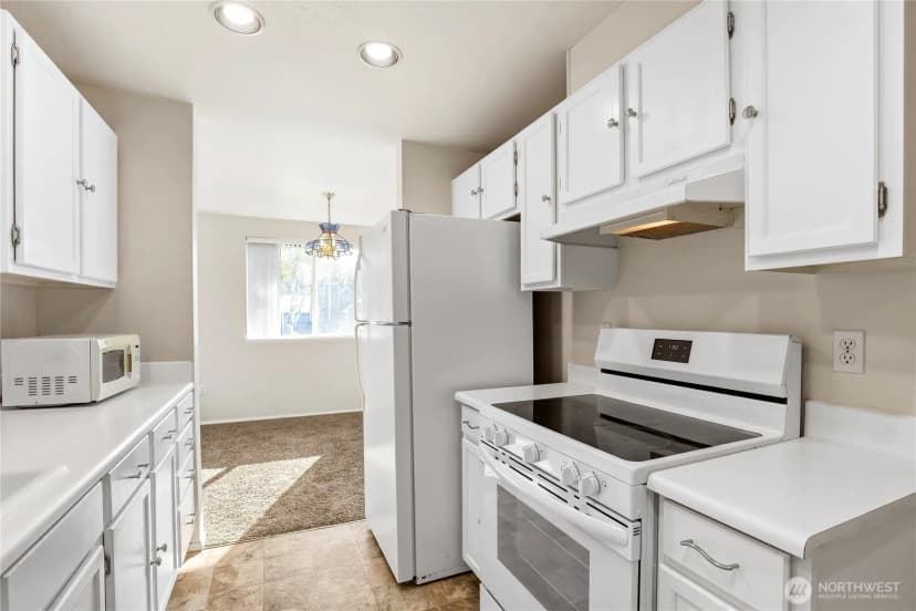 Property photo for 1319 Nw Slate Lane #107, Silverdale photo 9