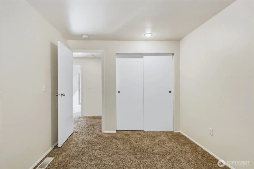 Property photo for 1319 Nw Slate Lane #107, Silverdale photo 22