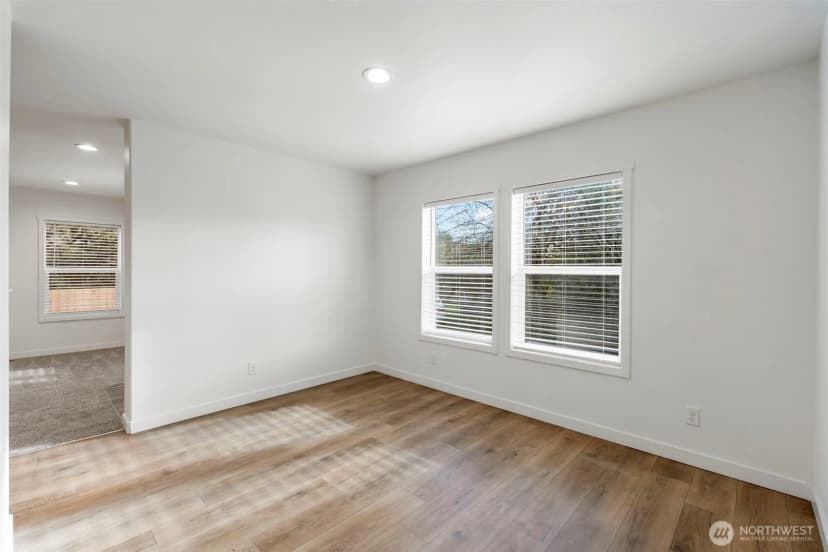 Property photo for 1110 B W Walnut, Centralia photo 14