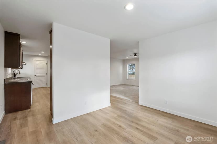 Property photo for 1110 B W Walnut, Centralia photo 13