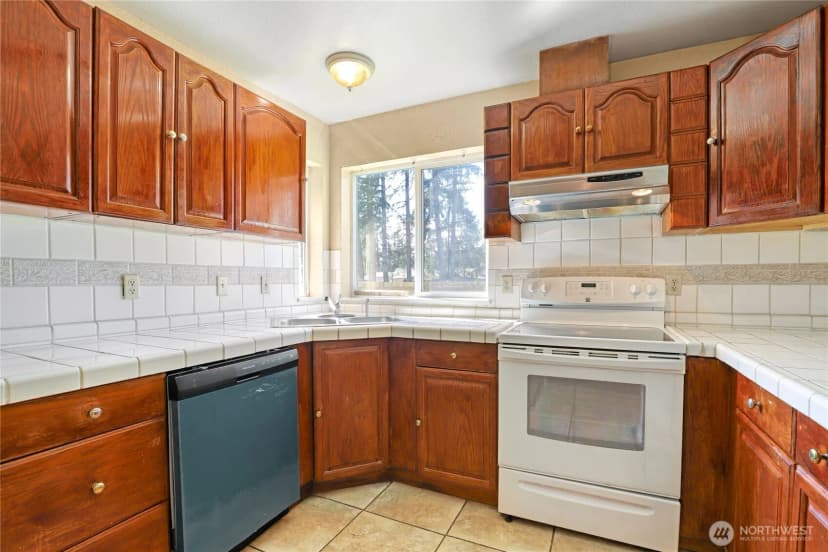 Property photo for 19612 24th Street Sw, Lakebay photo 7