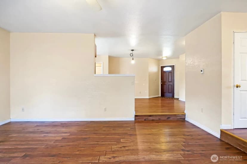 Property photo for 19612 24th Street Sw, Lakebay photo 11