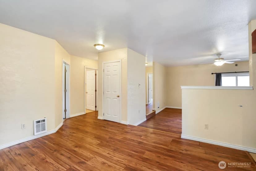 Property photo for 19612 24th Street Sw, Lakebay photo 9