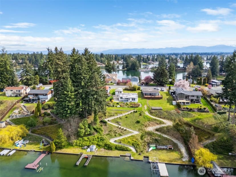 Property photo for 3118 Deer Island Drive E, Lake Tapps photo 36